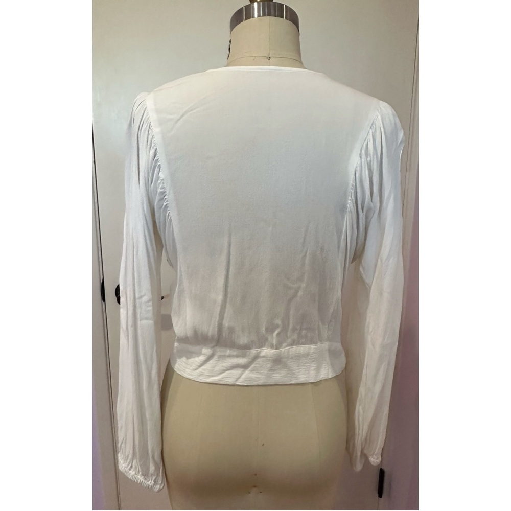 Express Blouse - Picture 2 of 2